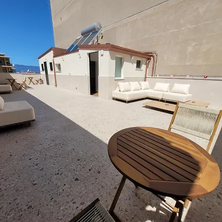 Πανσιόν Top1 Luxury