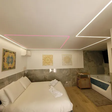 Konukevi Top1 Templum Luxuriae Reggio di Calabria