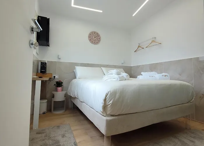 Πανσιόν Top1 Luxury Ρέτζιο ντι Καλάμπρια