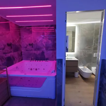 Top1 Luxury 招待所